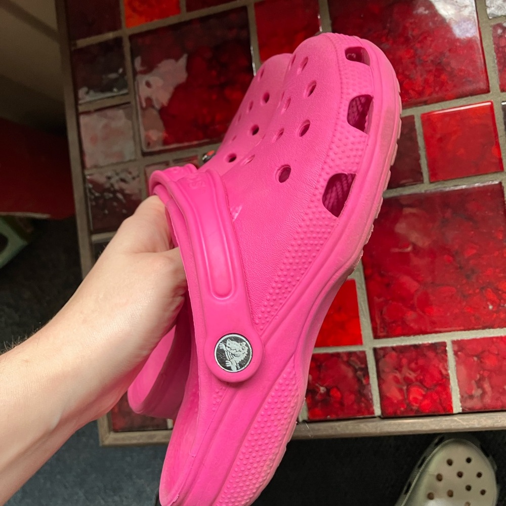 Retired Sun Burst Hot Pink Crocs Women’s 6-7 - Picture 5 of 6